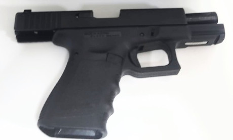 Se vende Glock 19 gen 3 con 4 cargadores ETS , tres nuevos y uno con poco uso. Un cargador con tapa para 02