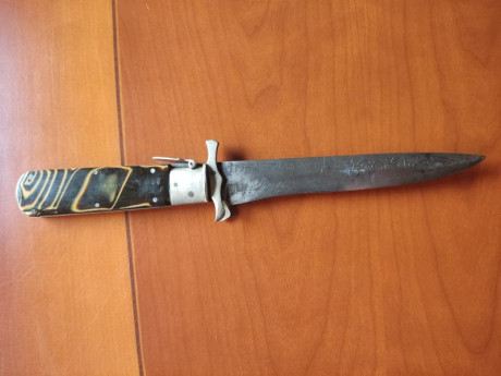 Buenas compañeros, a llegado a mis manos un cuchillo plegable y tengo muchas dudas sobre el . Me he informado 21
