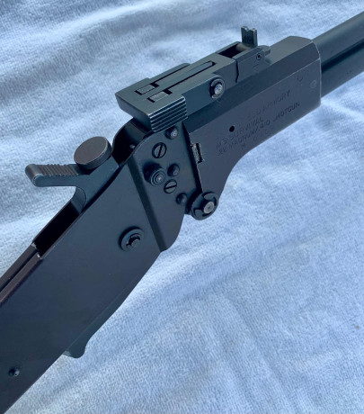 VENDO esta excepcional carabina Original Springfield Armory M6 SURVIVAL, en un estado EXCELENTE a pesar 10