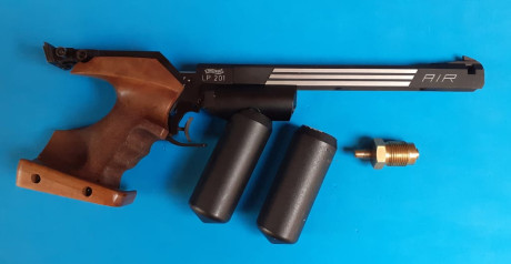 Hola compañeros, un amigo pone a la venta su pistola de precisión para 10 metros en perfecto estado, recien 02
