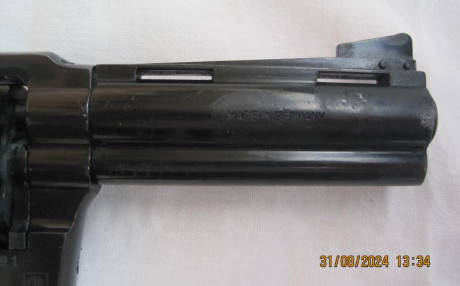 VENDO: 

-- Revólver marca ME, modelo 44, calibre 4mm FLOBERT largo, Made in Germany. Guiado con Licencia 12