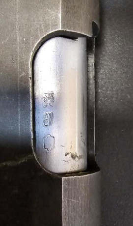 Vendo norinco 45 acp  350 € . más portes  . esta en zaragoza  tf  670211056 función  muy bien con munición 22