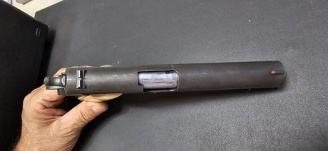 Vendo norinco 45 acp  350 € . más portes  . esta en zaragoza  tf  670211056 función  muy bien con munición 21