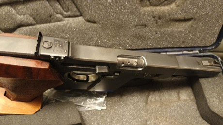 De un compañero del club que se jubila le anuncio esta Walther  GSP con los dos carros , cuidada guiada 00