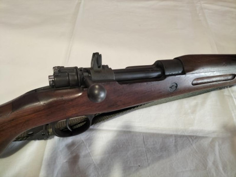 Vendo Fusil Coruña Fr8, calibre 308.
En buen estado. Todas las piezas són originales y con la misma numeración.
Correa 00