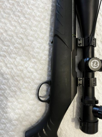 Vendo carabina Sako Quad 22lr cañón pesado y roscado, en muy buen estado. 600 euros preferiblemente en 00