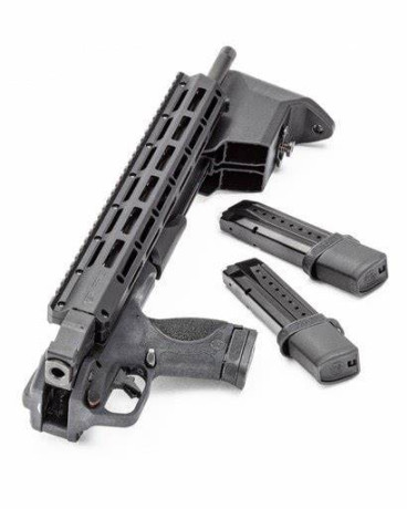Rondando por la red he visto este nuevo juguete de S&W, me recuerda mucho a la Keltec sub2000.

https://www.smith-wesson.com/product/fpc

 150
