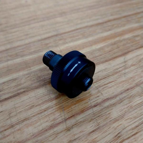 Que tal.

Vendo corrector de dioptrías para iris Gehmann 50309. Magnificación de 1.5x y corrección de 00