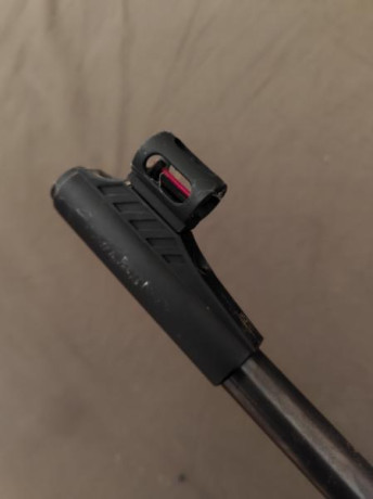  Vende  DIANA 350 Magnum Panther, una carabina desarrollada con cuerpo de fibra anti-impactos con 24 Julios 02