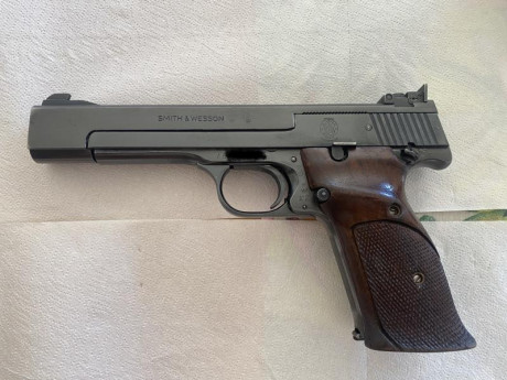 Hola a todos.

Pongo a la venta mi pistola Smith & Wesson model 41. 

Funciona perfectamente con casi 02