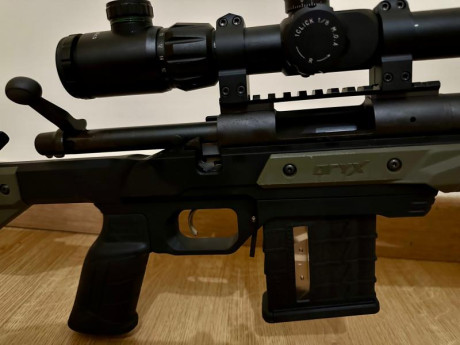 Se vende rifle REMINGTON 700, CALIBRE 308-W, CHASIS ORYX SA, VISOR TAC VECTOR OPTICS VIPER 8-32X50E, carril 02