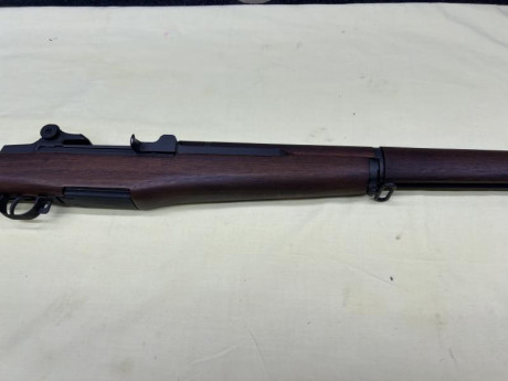 VENDIDO.

GARAND BERETTA NUEVO (POCOS DISPAROS) CALIBRE .307. VIENE CON CLIPS. UN ARMA MUY BIEN ACABADA. 01