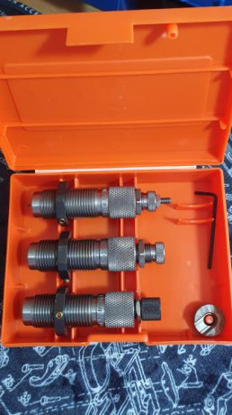 Vendo Die 30 Mauser LIMAN Practicamente nuevos. Precio 35€. Interesados 636111985 01