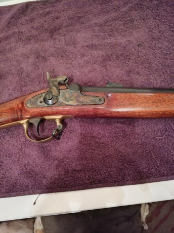 VENDIDO FUSIL-Rifle Armi CHIAPPA ZUAVO MATCH Militar calibre 58 Minie con cañón de 33cm.
Cañón match de 01
