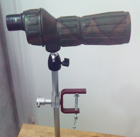 VENDO soporte con rótula para telescopio o fotografia, muy práctico y robusto, barra regulable en altura 20