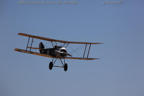 A parte de cazar, la aviacion es otro de mis hobbies, por lo que os animo a ver los siguientes videos, 120