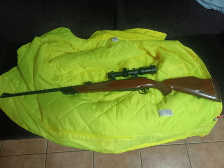 Se vende rifle arriba referido,con disparador tipo pelo francés muy bueno,suelta el tiro de manera muy 01