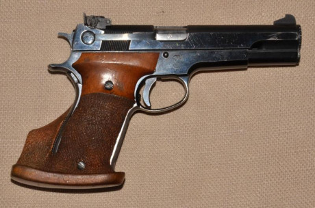 Por haber dejado la competición hace tiempo, pongo a la venta mi SW52 máster en calibre 38WC, una auténtica 01