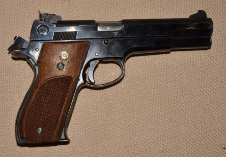 Por haber dejado la competición hace tiempo, pongo a la venta mi SW52 máster en calibre 38WC, una auténtica 11