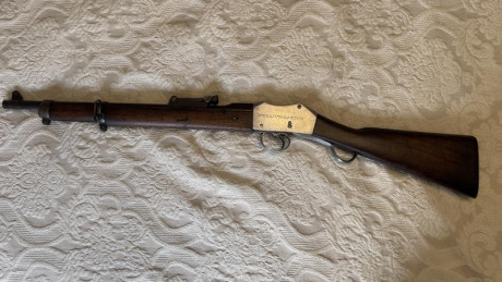 Se vende carabina de caballería Martini-Henry convertida al .22 LR por el prestigioso armero C. G. Bonehill. 10