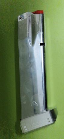Vendo cargador de Tanfoglio stock II, acero inoxidable con taco + 2, poco uso 45€ portes no incluidos,
Mejor 02