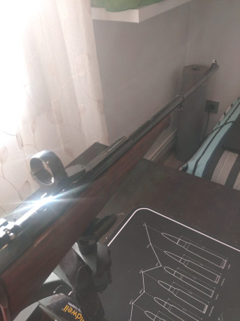 Muy buenas:
Un amigo vende este rifle. 
* rifle Máuser 66 sm es último modelo fabricado, calibre 7 mm 01