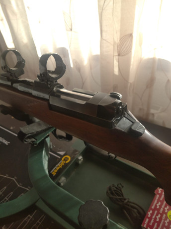 Muy buenas:
Un amigo vende este rifle. 
* rifle Máuser 66 sm es último modelo fabricado, calibre 7 mm 20
