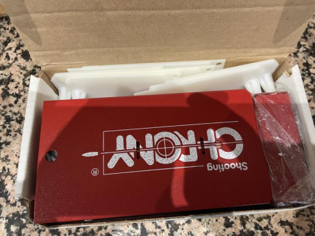 Gafas de tiro y cronógrafo nuevo 01