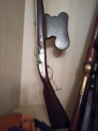 VENDIDO Arcabuz Centro-Europeo de Mecha AMR calibre .45, de doble gatillo. Se encuentra en Bilbao.  VENDIDO 02