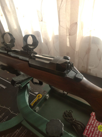 Muy buenas:
Un amigo vende este rifle. 
* rifle Máuser 66 sm es último modelo fabricado, calibre 7 mm 20