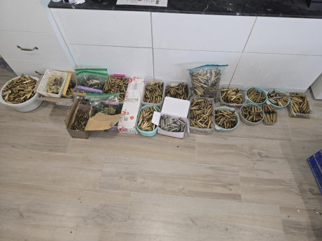 Vendo vainas con 1 tiro procedentes de galeria de tiro propia. 
Por lotes grandes hago precio 
Precio 00