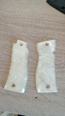 Lo dicho vendo cachas de nácar para star S 
80€ en alicante 00