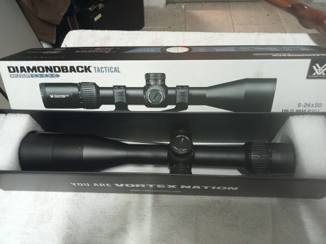 Se vende visor Vortex Diamondback 6-24x50, tubo de 30 mm, reticula en primer plano, tubo parasol, Esta 02