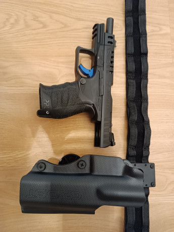 Buenas,

Vendo Walther q5 Match, 4 cargadores, disparador expert, funda ghost y punto rojo shilba todo 02