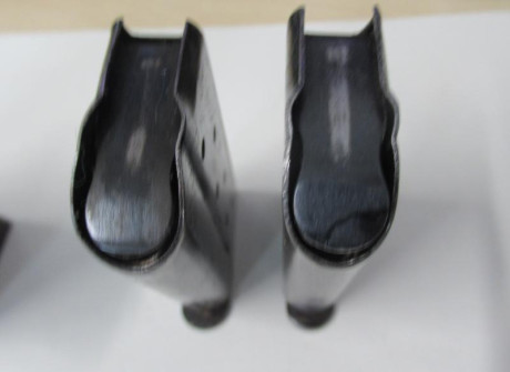 Vendo cuatro cargadores para carabina Destroyer en calibre 9 Bergman/ 9 mm largo.-
precio unidad 30 euros 00