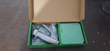 Se vende por no usar recortadora de vainas Foster original case trimer y empistolador universal manual 02