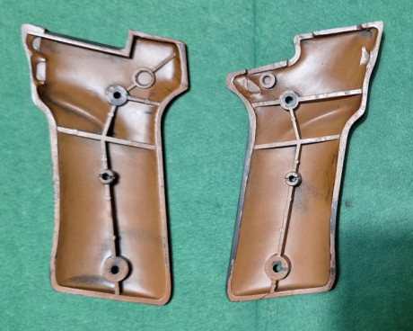 Busco cachas, no importa el material, para mí pistola s&w del 22lr modelo 422. 
Espero que alguien 61