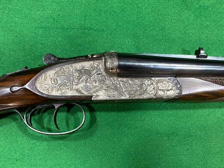 En Venta Rifle Express Saraqueta Modelo don Victor calibre 9,3 x 74 en perfecto estado original. Ajuste 11