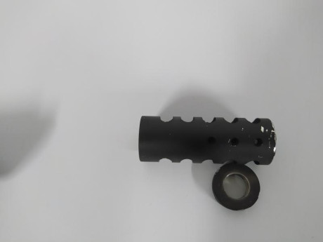 1 Apw Raptor rosca 14/100
1 freno de aluminio aeronáutico. 
Los dos 250 euros más gastos de envío. 
Tlf 02