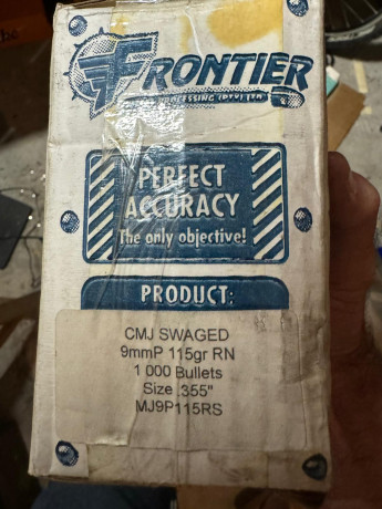 VENDO PUNTAS DE 9mm DE 115 RN COBREADAS FRONTIER

Quedan unas 1.940 aprox. y las vendo a 5 cent.

Están 00