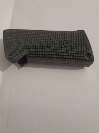 Vendo cachas hecha con impresión 3D para SIG SAUER P210 supertarget. Es tipo 1911, poco uso.

Vendida 11
