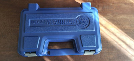 Pongo la siguiente arma en venta:
Marca: Smith & Wesson
Modelo: SW1911 “Doug Koenig”
Calibre: 45 ACP
El 00