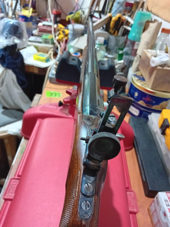 Vendo rifle de avancarga 
Marca AMR CREEDMOOR macht de competición serie especial Eduardo schiling calibre 01