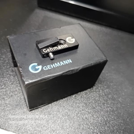 Vendo punto de mira GEHMAN 2 posiciones para Walther GSP,  y contrapeso 65grs. WALTHER para el mismo modelo. 00