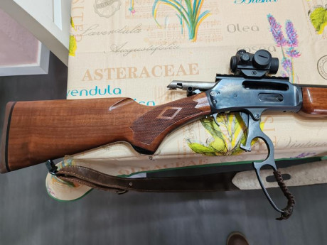 Hola amigos vendo marlin 444 impecable de maderas y aceros muy poco uso lo vendo pues un compañero de 02