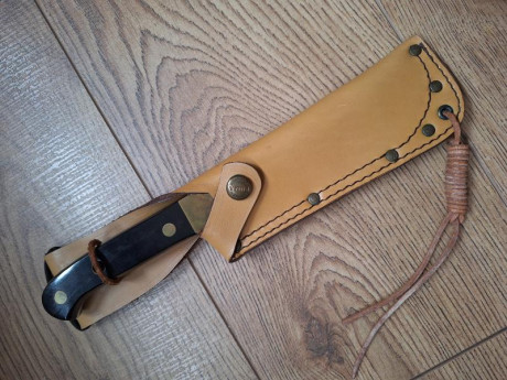 Buenas a todos,

Pongo a la venta este cuchillo marca PUMA modelo ALASKAN, nuevo sin ningún uso, siempre 00