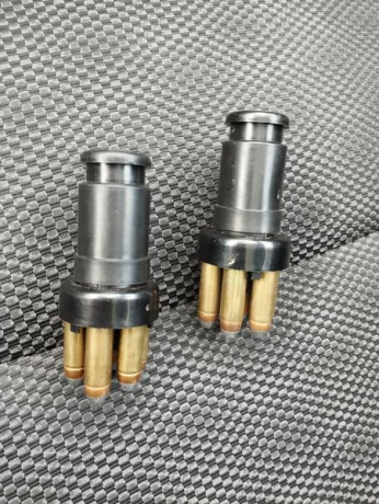 Cargadores rápidos safariland especial IPSC cal 38/357/9mm

Precio 40€ los dos más portes 00