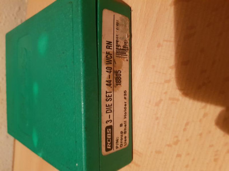 vendo los siguientes juegos de dies. Son usados, yo no los he utilizado. Añado más juegos de dies.

Rcbs 20