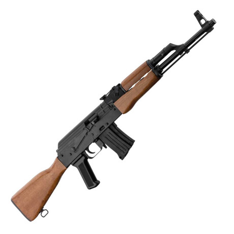 Hola compañeros:

He visto que la compañia alemana GSG (German Sport Guns) dispone de una réplica del 70