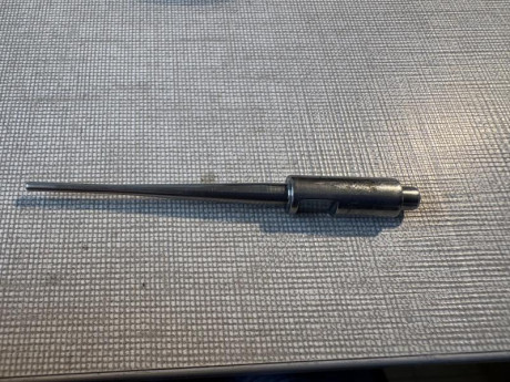 Pues eso, cambio a 2011 y hago caja para equipo nuevo. 
Tanfoglio Limited Custom 9mm
4 Cargadores con 61